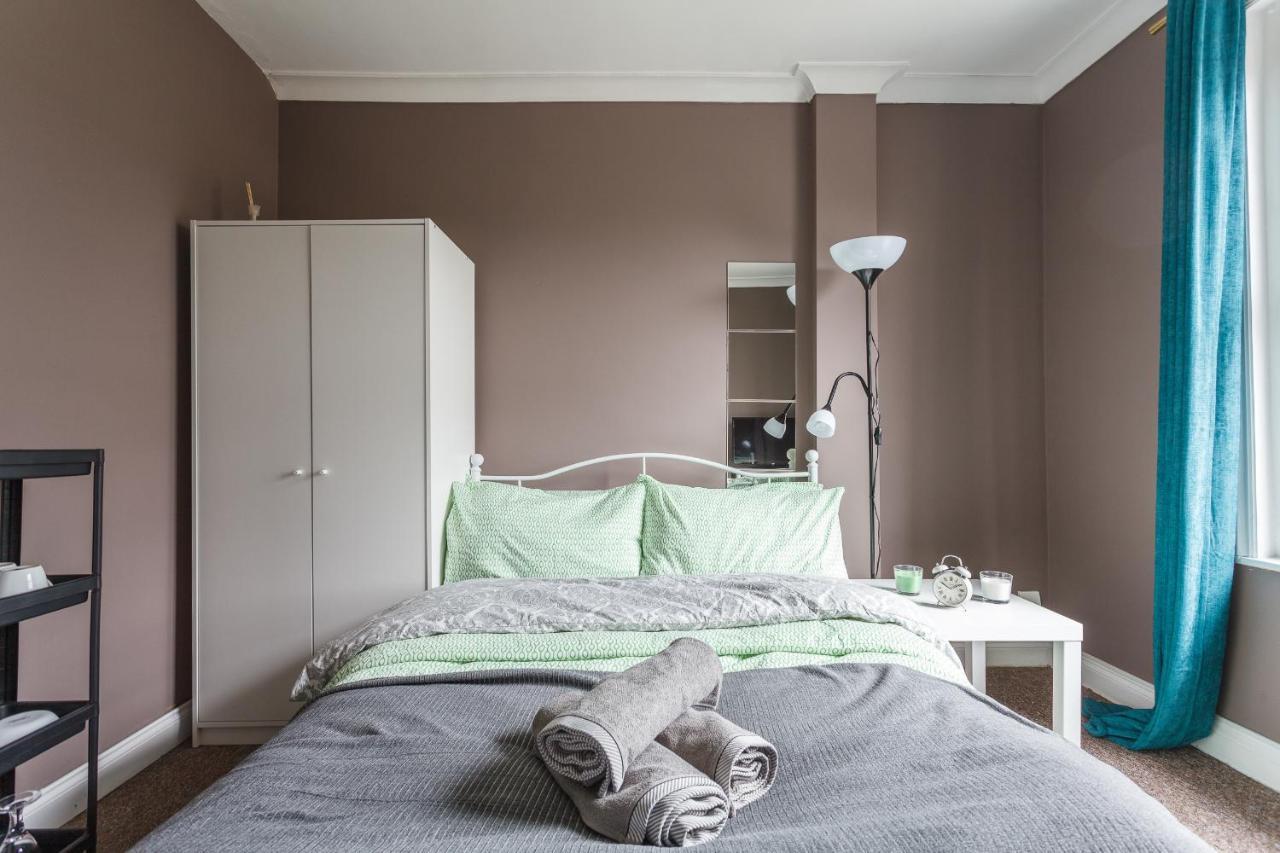 Shirley House 1, Guest House, Self Catering, Self Check In With Smart Locks, Use Of Fully Equipped Kitchen, Walking Distance To Southampton Central, Excellent Transport Links, Ideal For Longer Stays Esterno foto