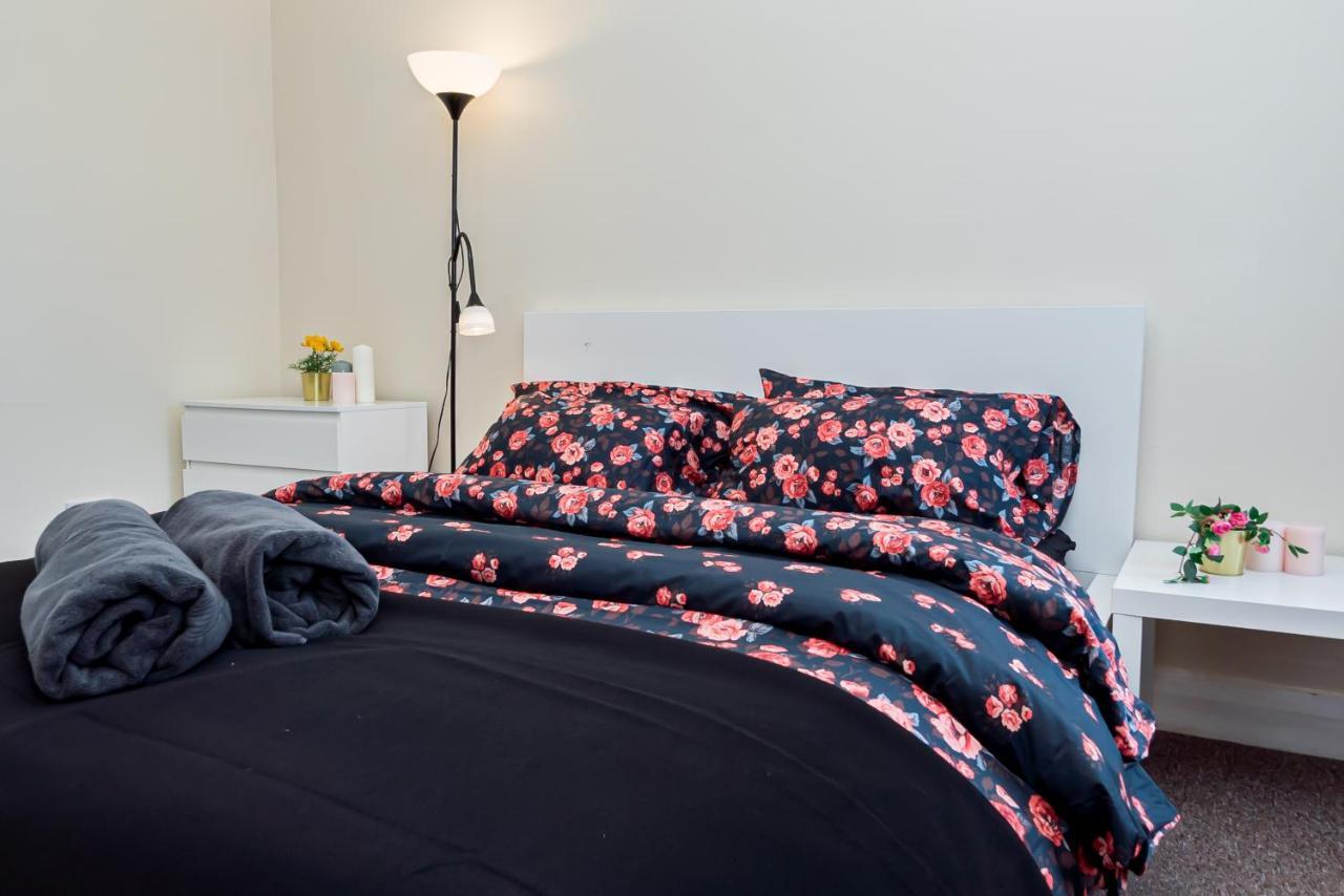Shirley House 1, Guest House, Self Catering, Self Check In With Smart Locks, Use Of Fully Equipped Kitchen, Walking Distance To Southampton Central, Excellent Transport Links, Ideal For Longer Stays Esterno foto