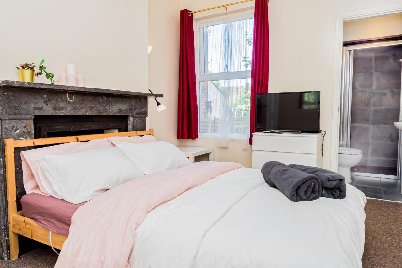 Shirley House 1, Guest House, Self Catering, Self Check In With Smart Locks, Use Of Fully Equipped Kitchen, Walking Distance To Southampton Central, Excellent Transport Links, Ideal For Longer Stays Esterno foto