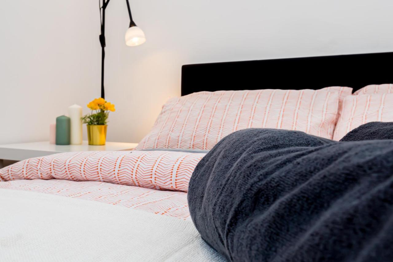 Shirley House 1, Guest House, Self Catering, Self Check In With Smart Locks, Use Of Fully Equipped Kitchen, Walking Distance To Southampton Central, Excellent Transport Links, Ideal For Longer Stays Esterno foto