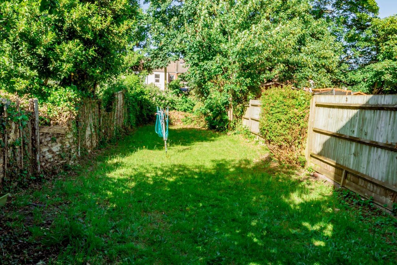 Shirley House 1, Guest House, Self Catering, Self Check In With Smart Locks, Use Of Fully Equipped Kitchen, Walking Distance To Southampton Central, Excellent Transport Links, Ideal For Longer Stays Esterno foto